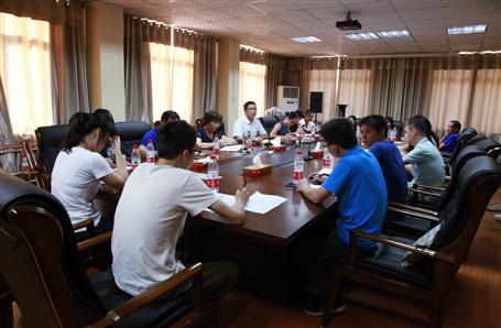 交流總結(jié)，提高財務水平