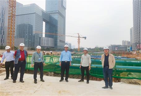 何勇到項目開展2022年春節(jié)后復工復產(chǎn)暨第一季度安全生產(chǎn)質(zhì)量綜合大檢查