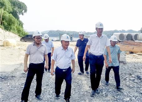 唐峰、何勇到桂東分公司項(xiàng)目開(kāi)展2023年第二季度安全生產(chǎn)質(zhì)量綜合大檢查暨“圍墻內(nèi)圍墻外”和“以包代管”專項(xiàng)檢查
